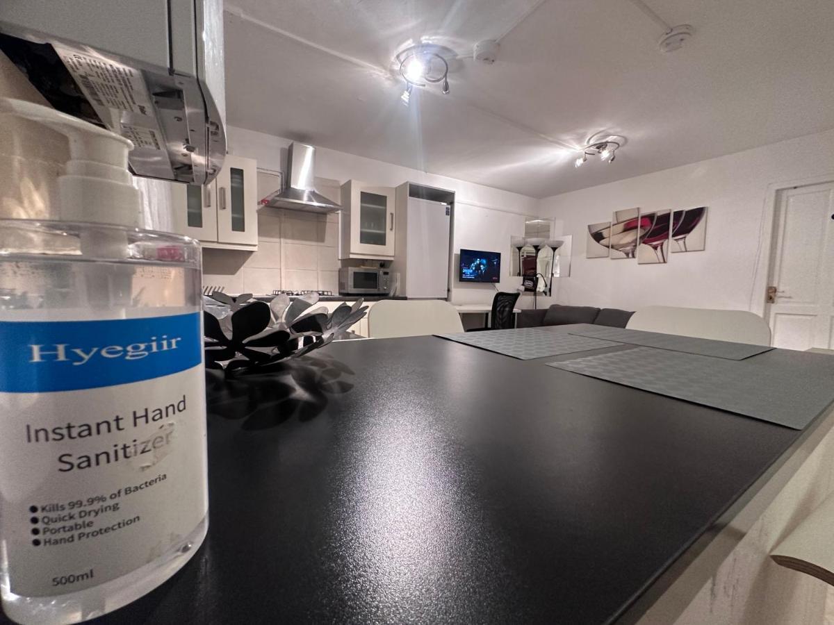 Sky View Ec1 Apartment London Ngoại thất bức ảnh